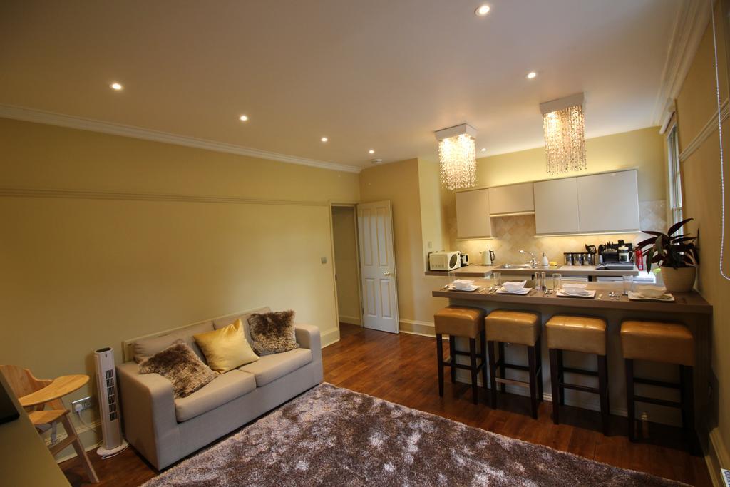 เคมบริดจ์ ซิตี้ อพาร์ตเมนต์  Apartment ภายนอก รูปภาพ