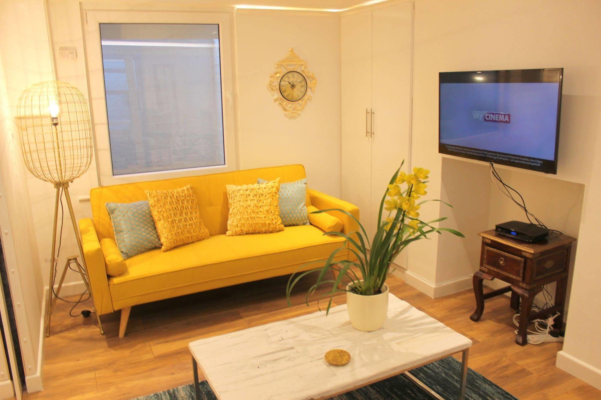 เคมบริดจ์ ซิตี้ อพาร์ตเมนต์  Apartment ภายนอก รูปภาพ